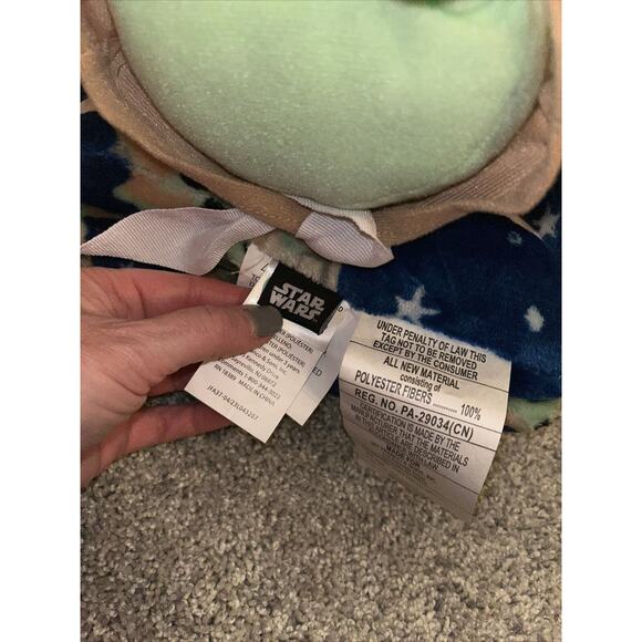 Star Wars Mandalorian Baby Yoda 3‎ Piece Travel Set With Plush NWT - Picture 8 of 8